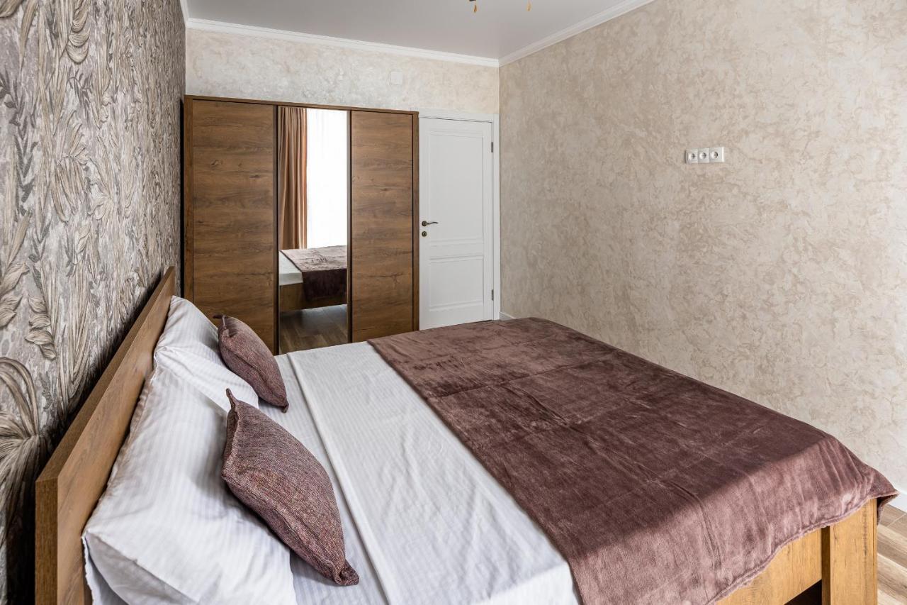 Avalon Time Apartment Lviv Exterior foto