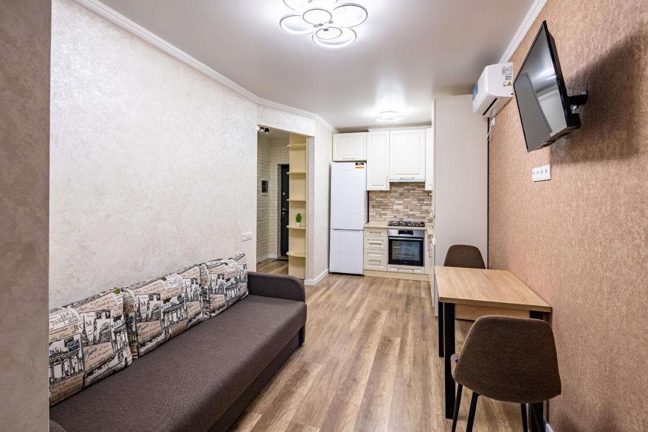 Avalon Time Apartment Lviv Exterior foto