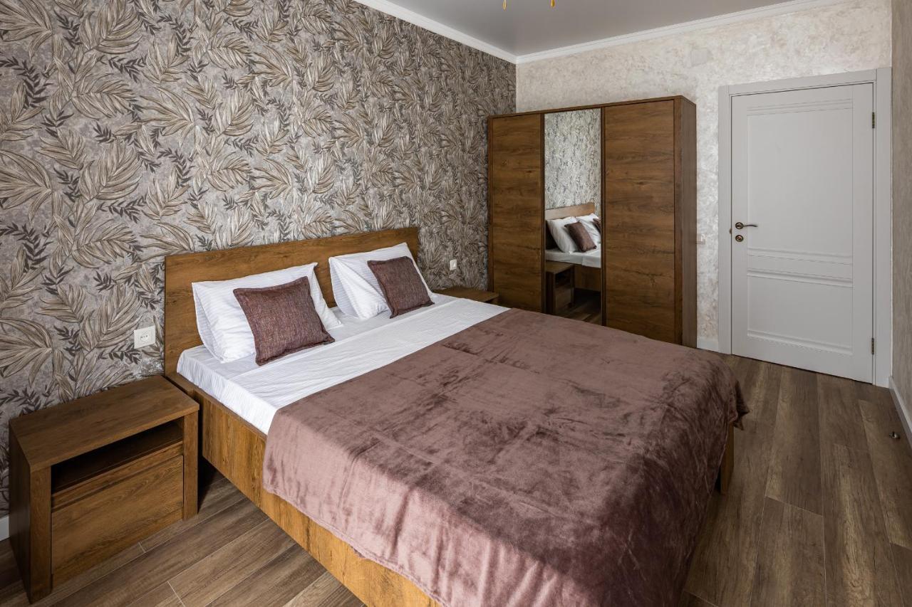 Avalon Time Apartment Lviv Exterior foto