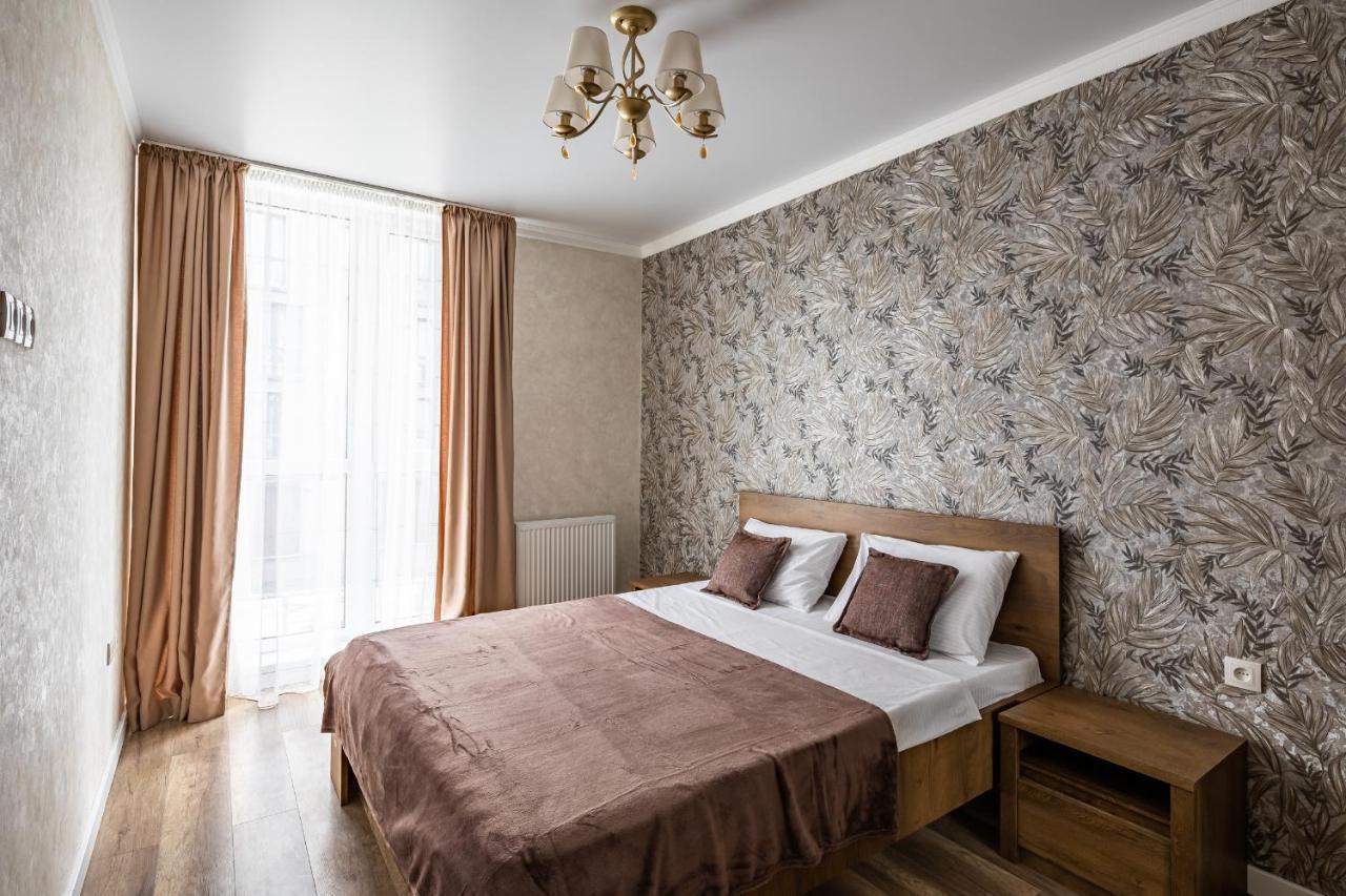 Avalon Time Apartment Lviv Exterior foto