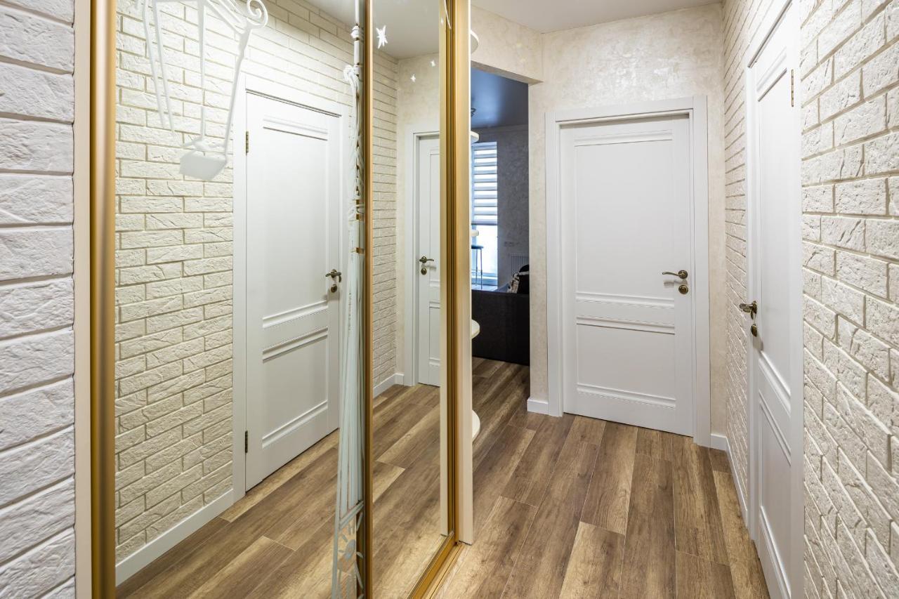 Avalon Time Apartment Lviv Exterior foto