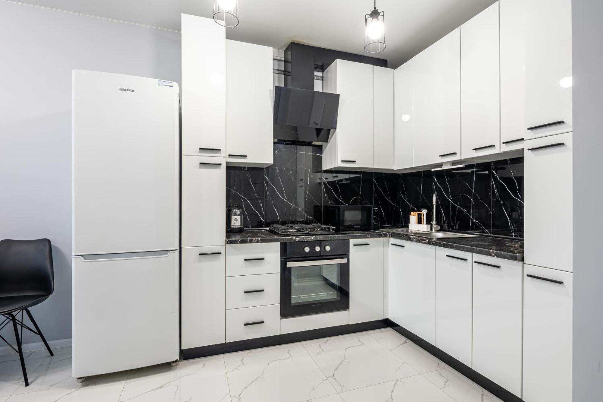 Avalon Time Apartment Lviv Exterior foto
