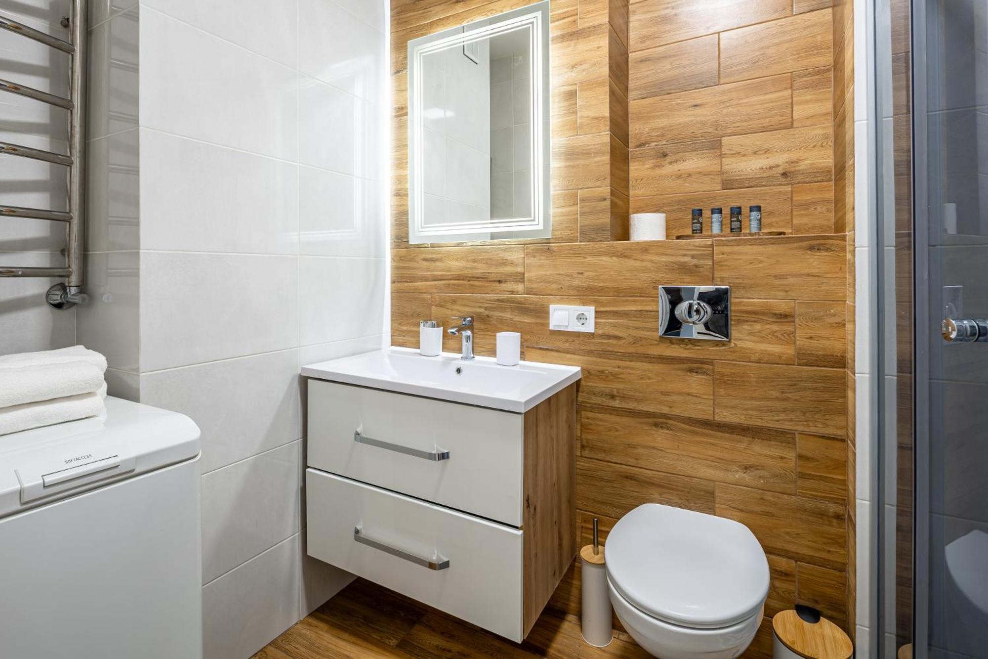 Avalon Time Apartment Lviv Exterior foto